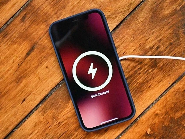 即墨苹果手机维修分享iPhone 12可以随便充电吗 
